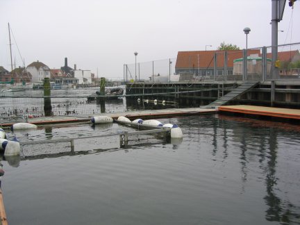 Click to view the next picture